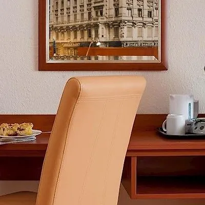 Mercure Alexanderplatz מלון 3*