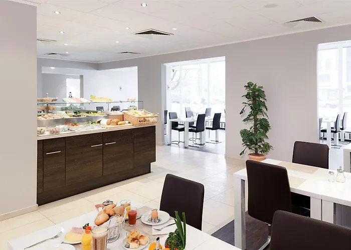 Mercure Alexanderplatz 3*